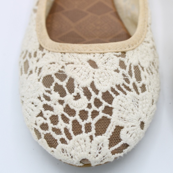 Lucky Brand Elisabeta Crochet Creme Ballet Flats - Picture 5 of 8